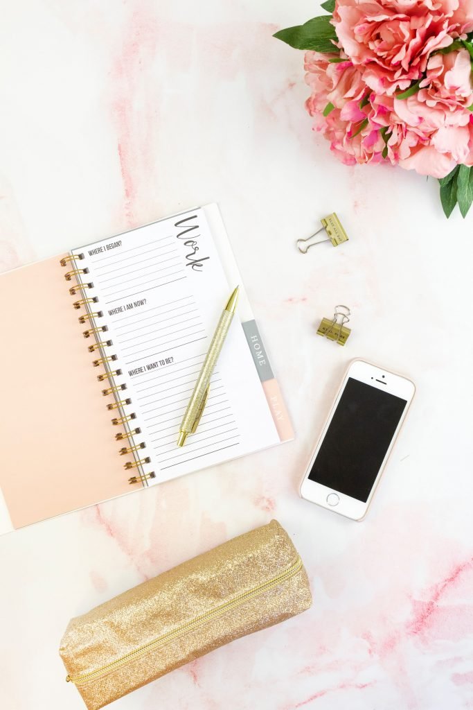 Sign up form for freebies and exclusive offers