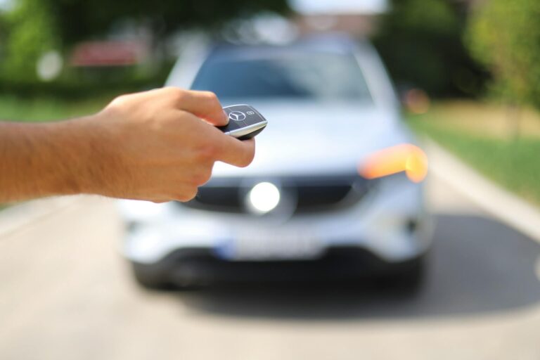 Car key to rental car